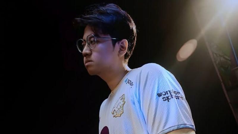 Sumber: instagram.com/evos.aville