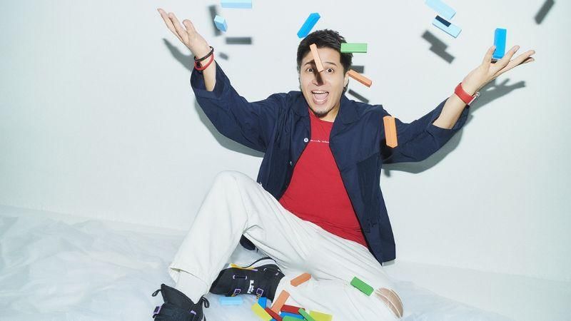 sc: The Hand That Feeds HQ