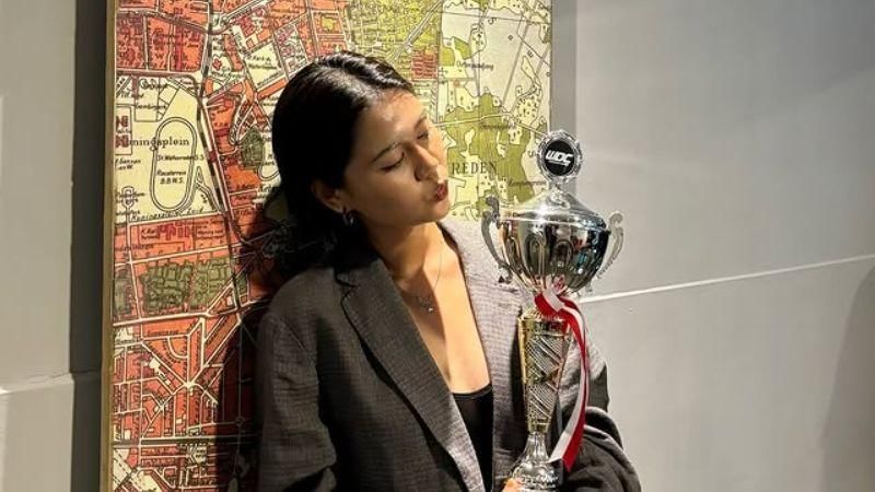 Sumber: instagram.com/najelmrnov