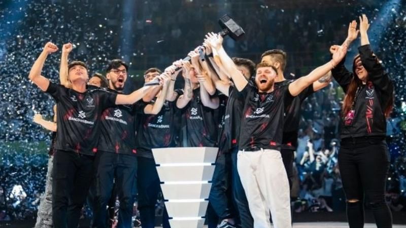 Source: upstation.media