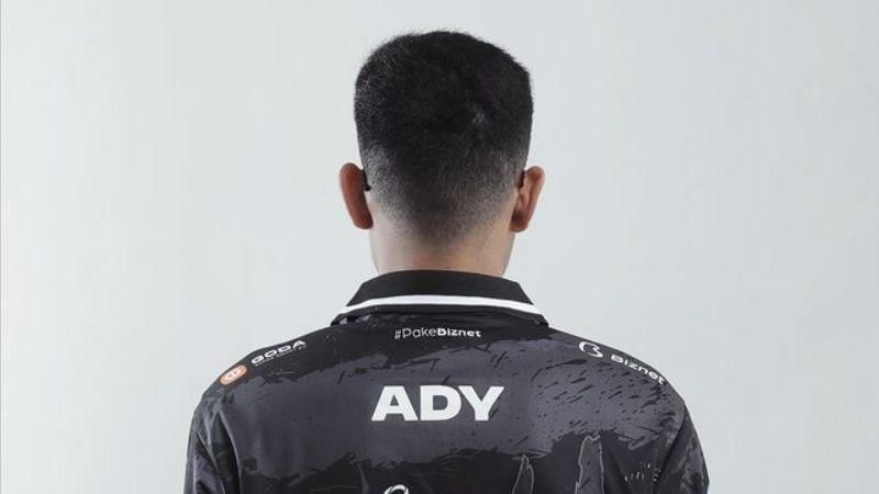 Sumber: instagram.com/rrq_adyy