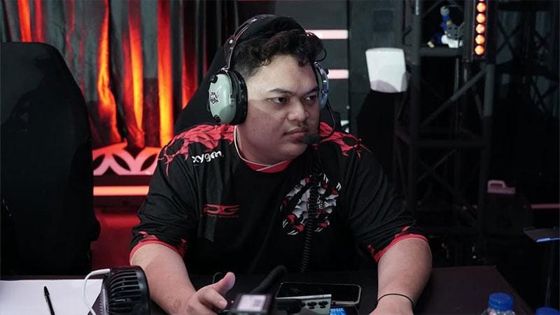 instagram.com/geek.caderaa