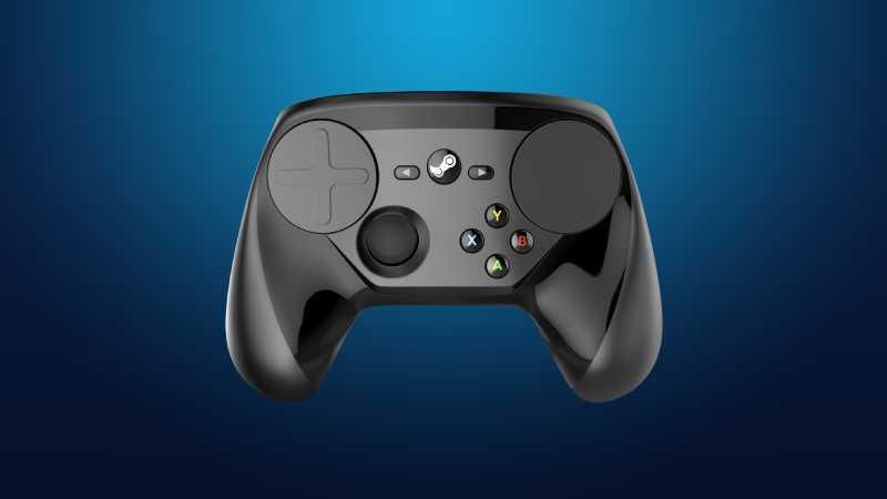 Steam Controller, sebuah gamepad yang sudah tidak diproduksi lagi oleh Valve. Periferal unik ini menjadi basis untuk skema controller di Steam Deck.